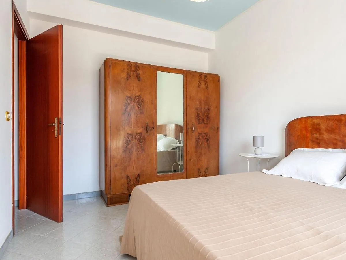 Belvilla By Oyo Sunny Apartment In Giarre Near Sea