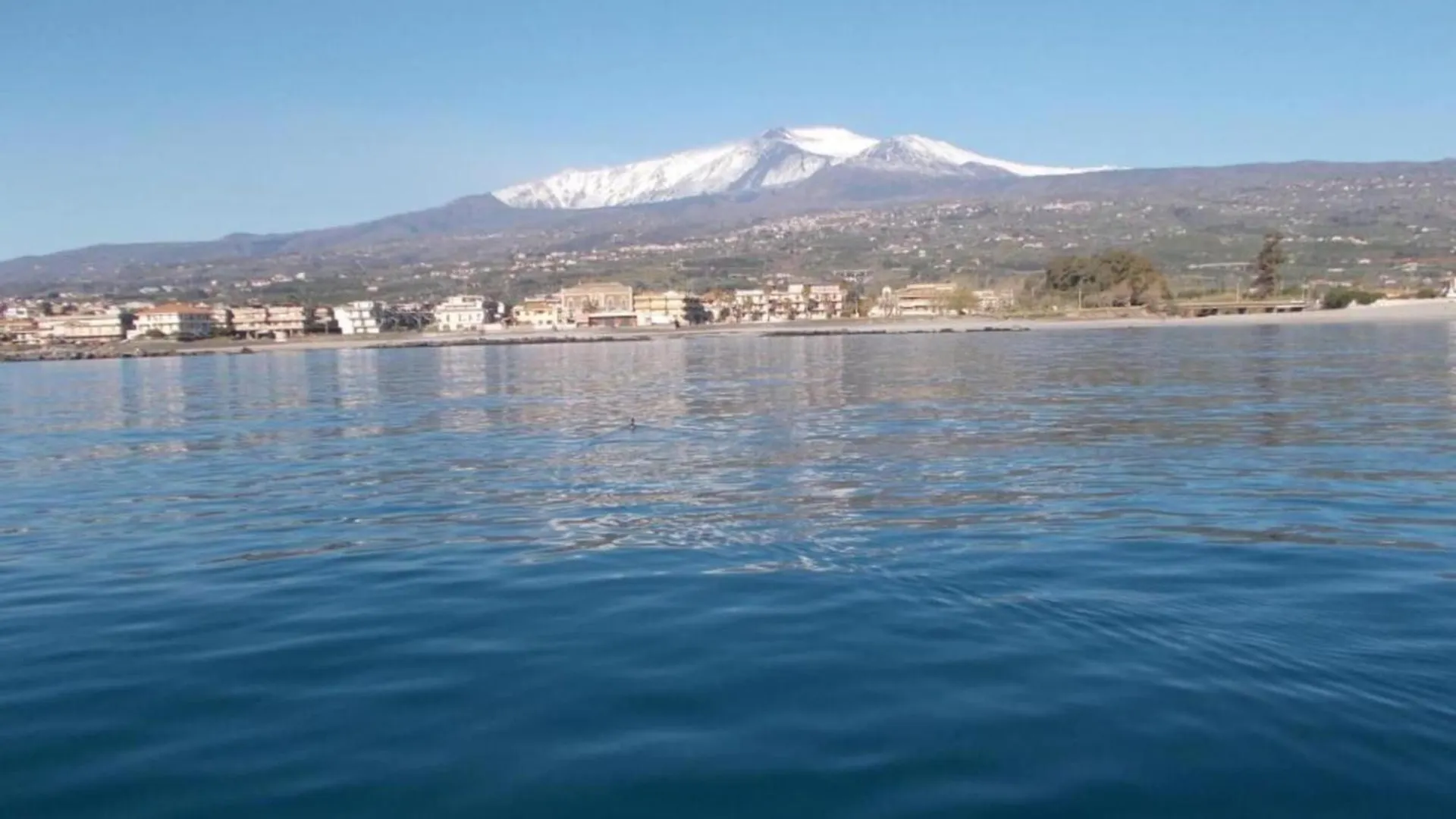 Belvilla By Oyo Sunny Apartment In Giarre Near Sea イタリア