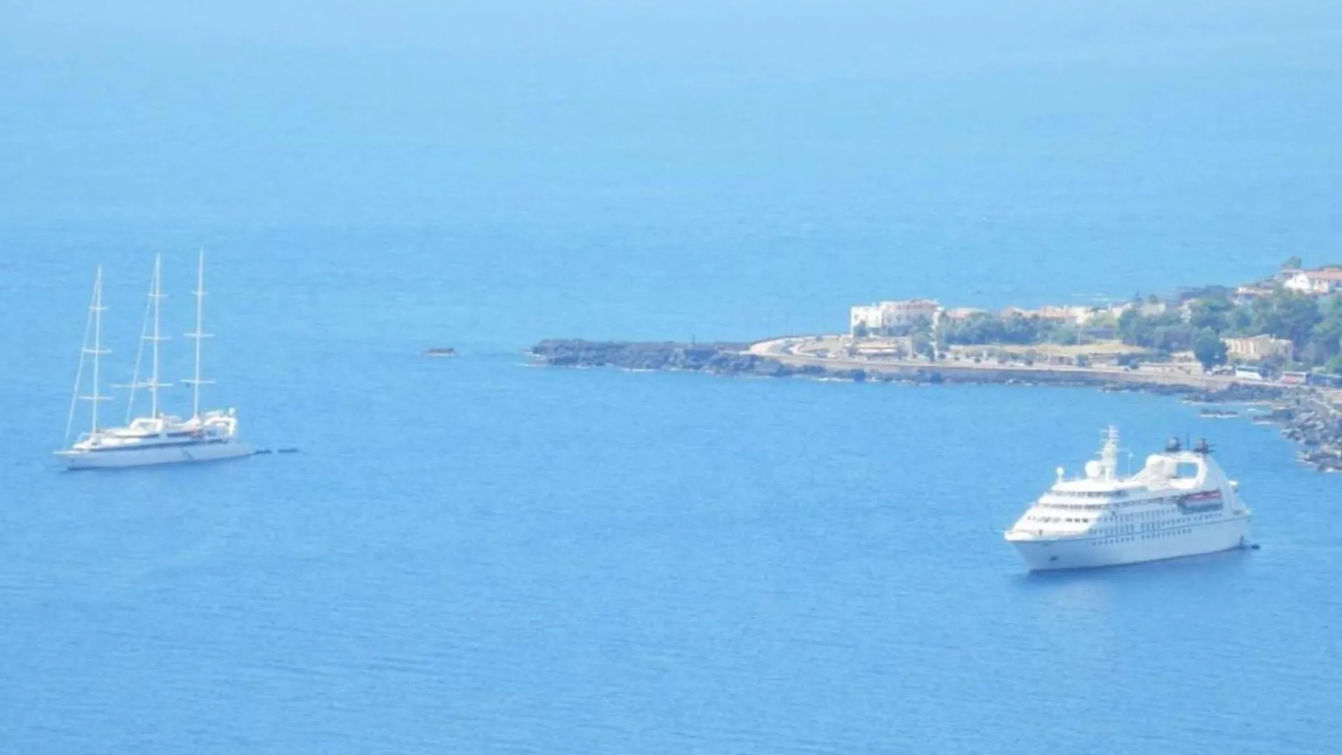 Belvilla By Oyo Sunny Apartment In Giarre Near Sea